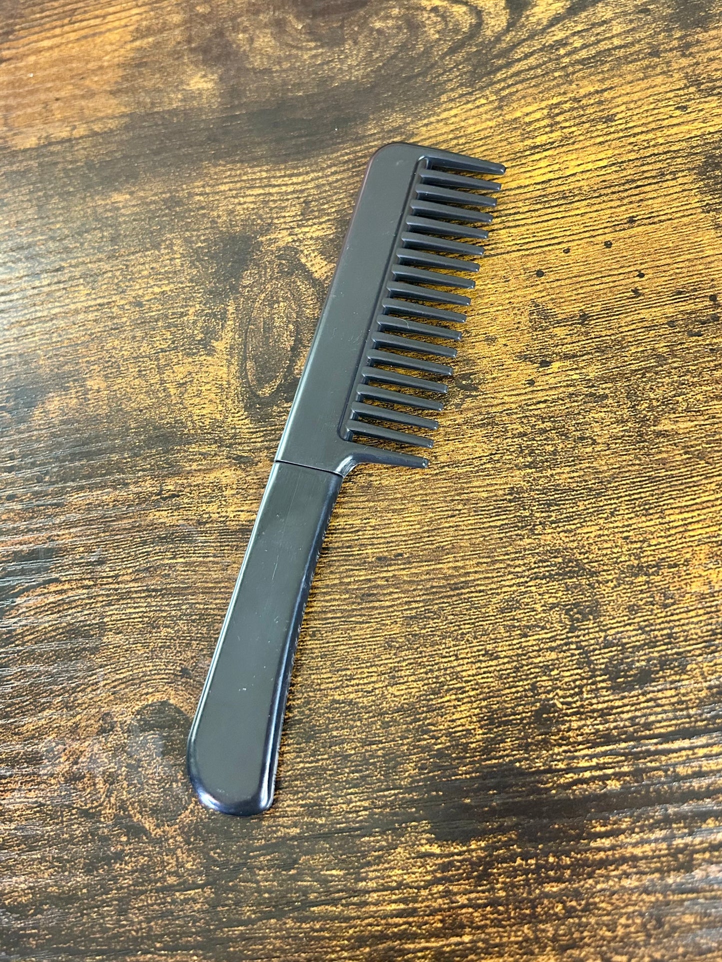 Defense Comb